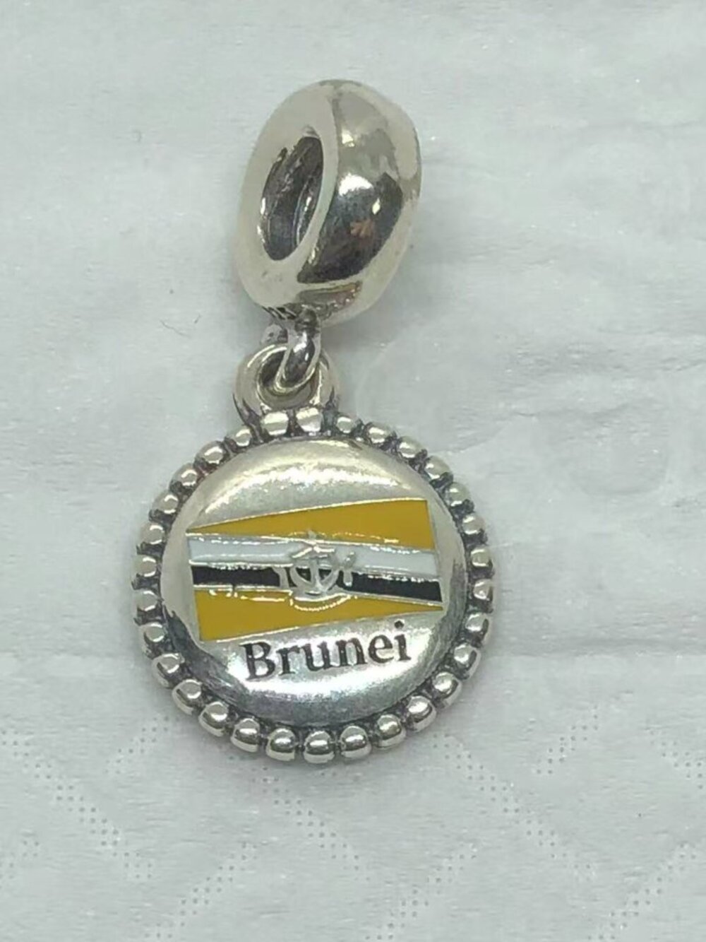✨ ✨Pandora Country Of Brunei Exclusive Flag Silver Dangle Moments Charm - Picture 1 of 3
